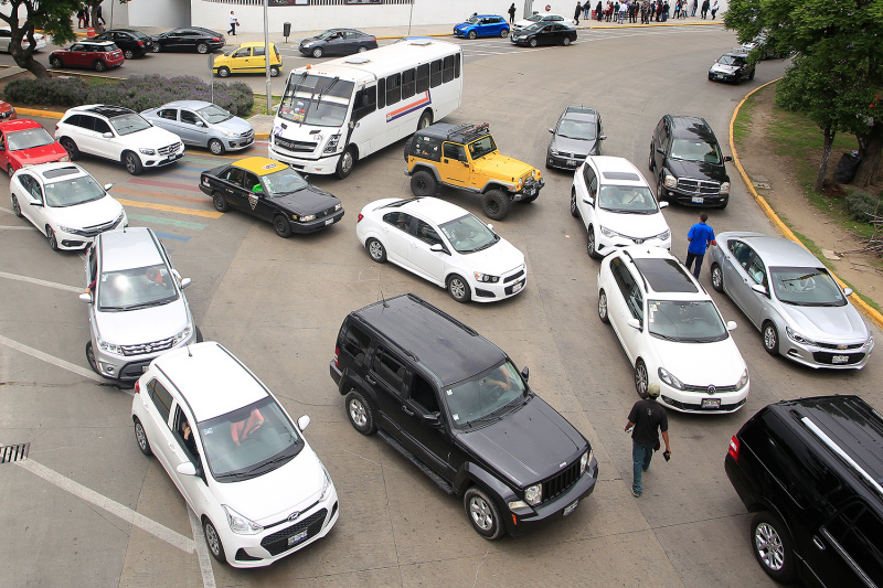 Congestionamiento vial Puebla (Andrés Lobato)