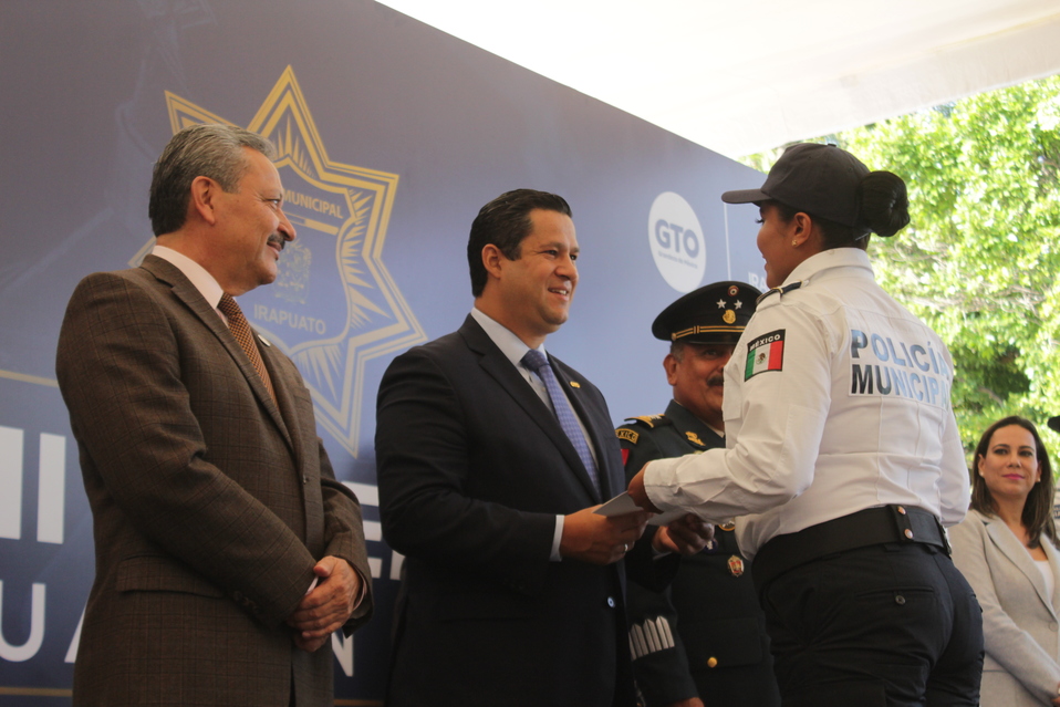 Diego Sinhue refrendó su compromiso para la adquisición de helicópteros de vigilancia de aprobarse el crédito solicitado. Foto: Dany Béjar
