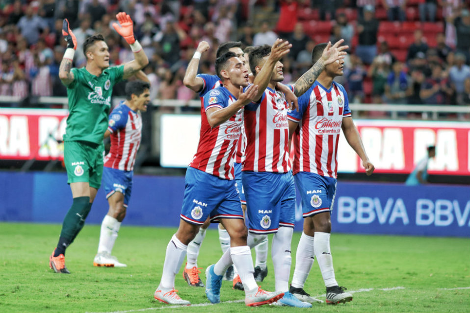 Chivas derrotó al Atlas en el Clásico Tapatío (Imago7)