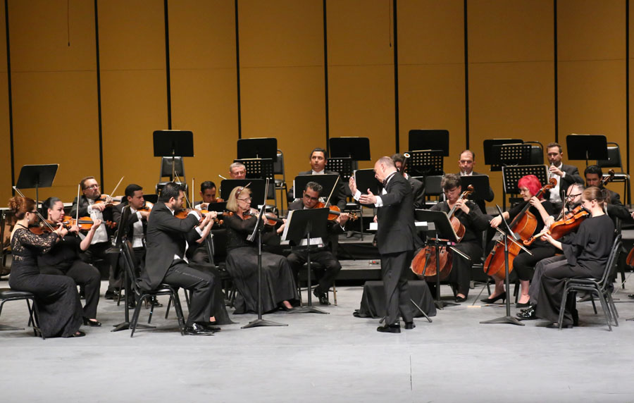 El concierto fue dedicado a la Sinfonía de Mendelssohn, conocida como "La Escocesa". (Martín Piña)