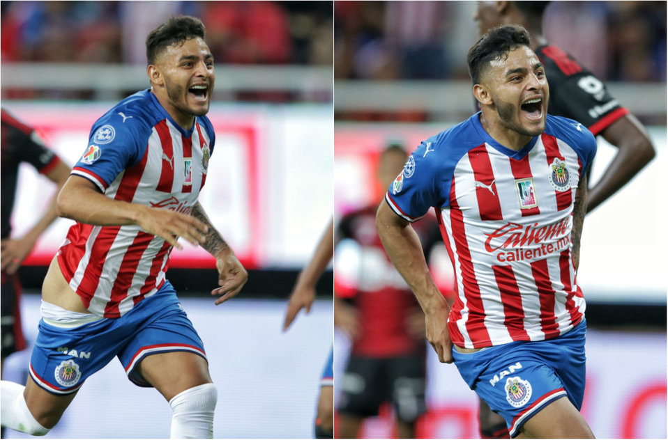 Alexis Vega explica el festejo de su gol en el Clásico Tapatío ](Imago7)