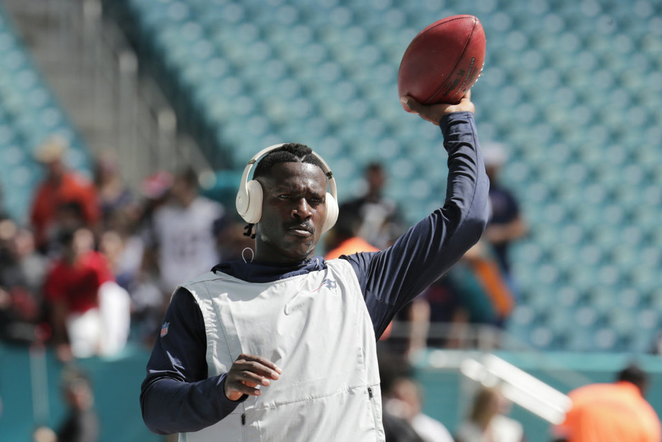 Antonio Brown, receptor de los Patriots de Nueva Inglaterra (AP)