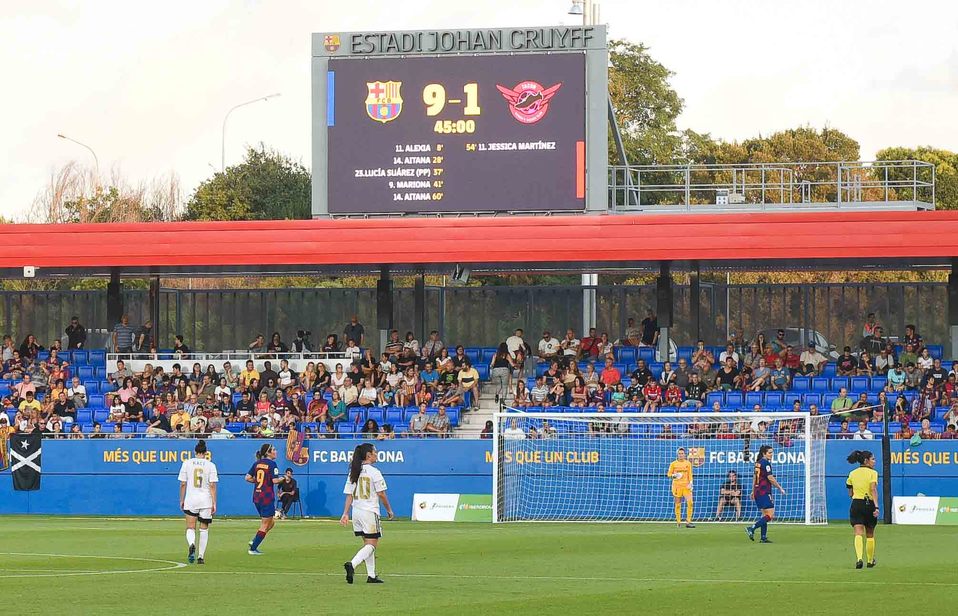 Barcelona femenil goleó al Tacon (Twitter: Barcelona Femenil)