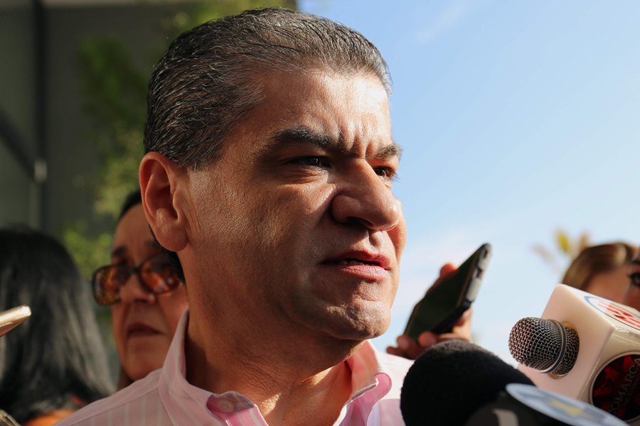 Conmina Riquelme Solís a los gobernadores a esperar y no salirse del Pacto Federal. (Rolando Riestra)