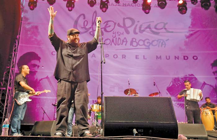 Pato Machete, uno de los participantes en el homenaje a Celso Piña. Romina Solís/Notimex