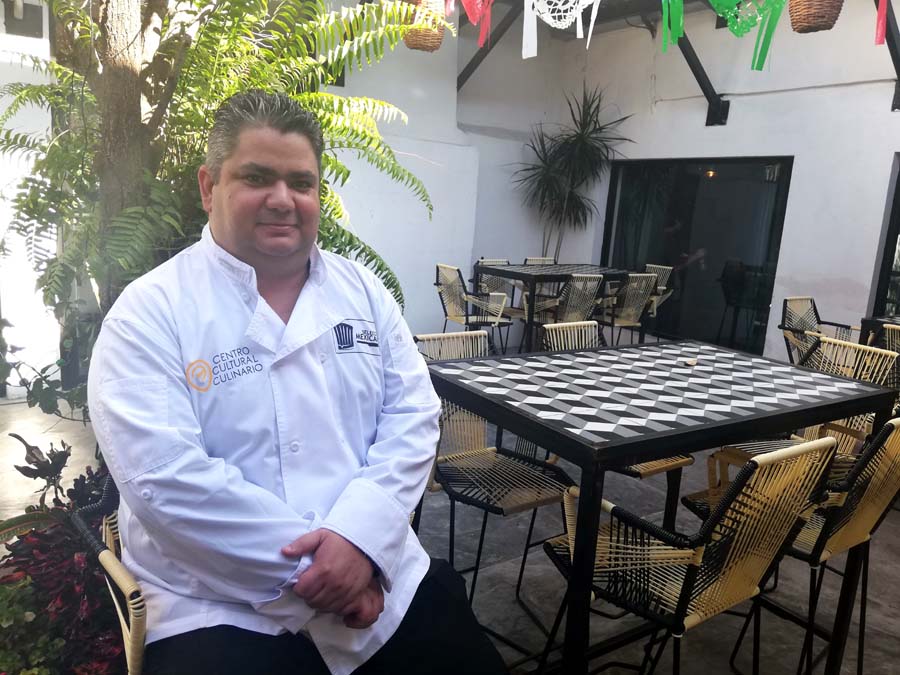 Hoy graduado de Arte Culinario y Administración en la Universidad Red River College de Winnipeg, Canadá. (Luis Carlos Valdés)