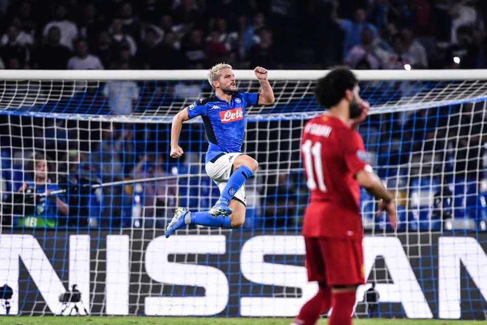 Napoli derrotó al campeón Liverpool (AFP)