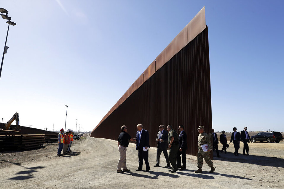 Donald Trump aseguró que el muro de Estados Unidos será resistente, muy seguro. (AP)