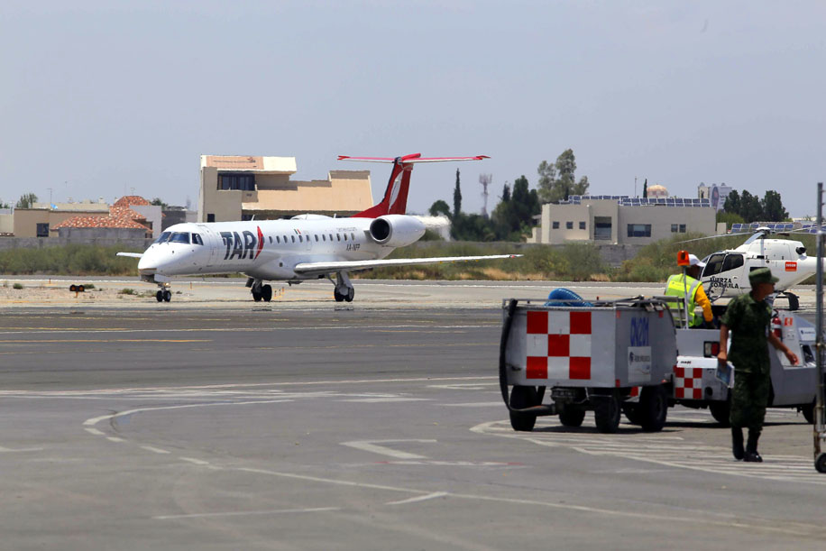 Actualmente, el aeropuerto de Monclova ya no contaba ni siquiera con un vuelo disponible a la capital del país. (Manuel Guadarrama)