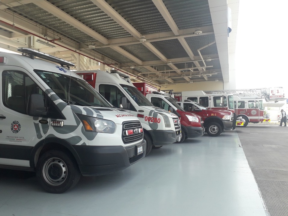 Cuentan con 51 vehículos pick up, bomberos, ambulancias, cuatrimotos y acuáticos. Mario A. Arteaga.