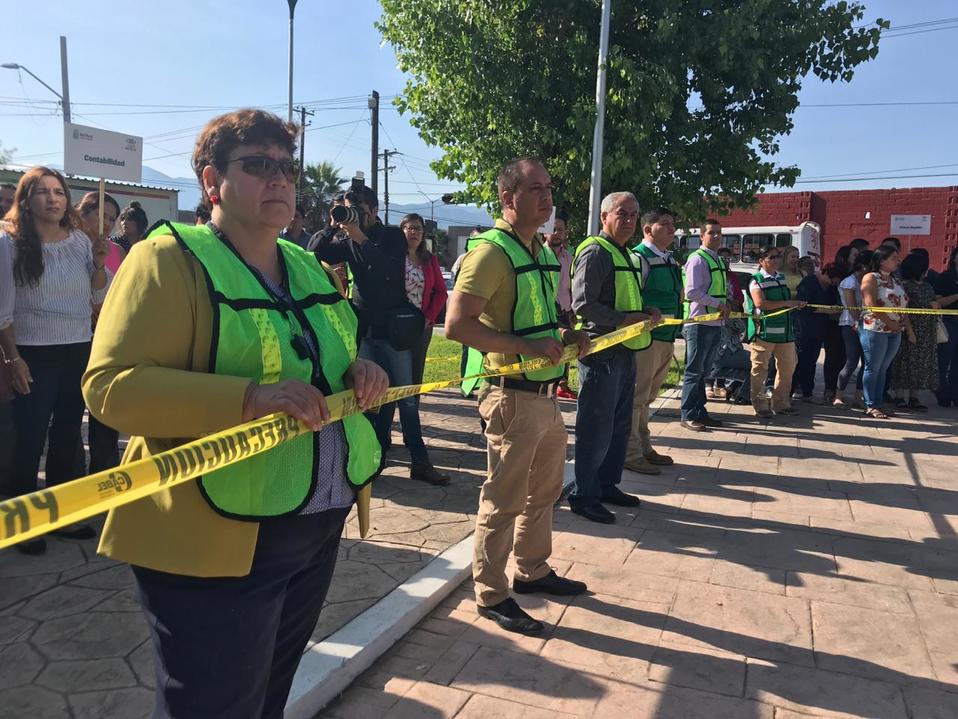 Se realizaron en Saltillo 720 simulacros para conmemorar el Día Nacional de Protección Civil. (Jessica Rosales)