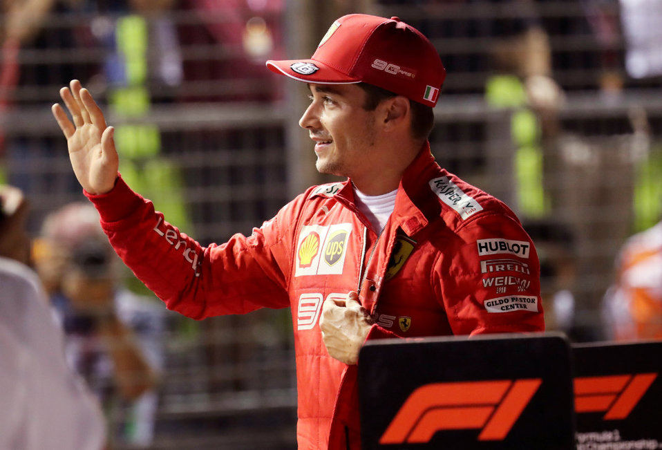 Charles Leclerc logra la pole position del Gran Premio de Singapur (Reuters)