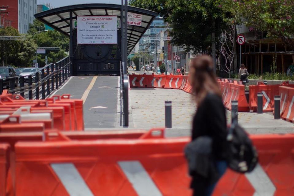 Claudia Sheinbaum dijo que habrá consulta pública para ampliar la Línea 3 del Metrobus | Cuartoscuro