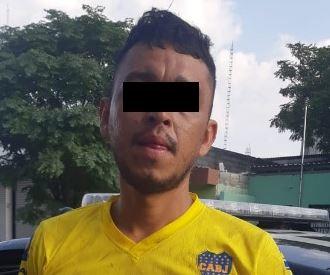 El detenido fue identificado como Angelo Jair de 31 años de edad. (Especial)