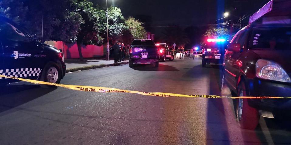 Hombre es asesinado en colonia Echeverría en Guadalajara. (Cortesía)