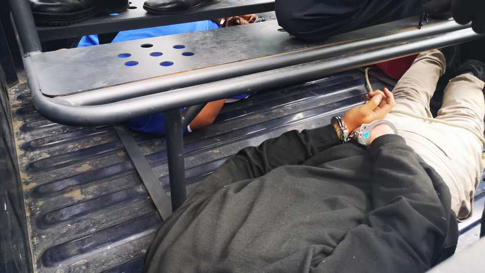 En el operativo de seguridad participaron cerca de 60 policías./ Gabriel Ortega