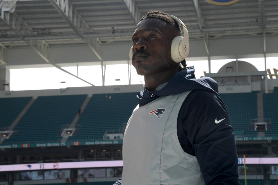 Antonio Brown, ex receptor de los Patriots (Reuters)