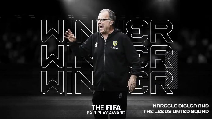 Marcelo Bielsa gana el premio The Best 2019 al Fair Play (Twitter @fifacom_es)