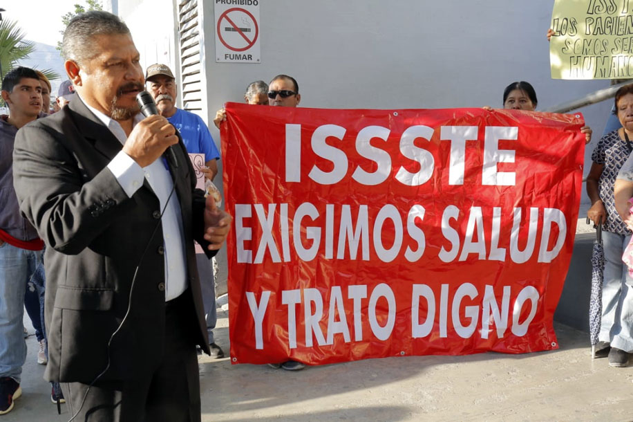 Natividad Cruz denuncia que no ha recibido la atención indicada en el seguimiento de su enfermedad. (Mauricio Román)