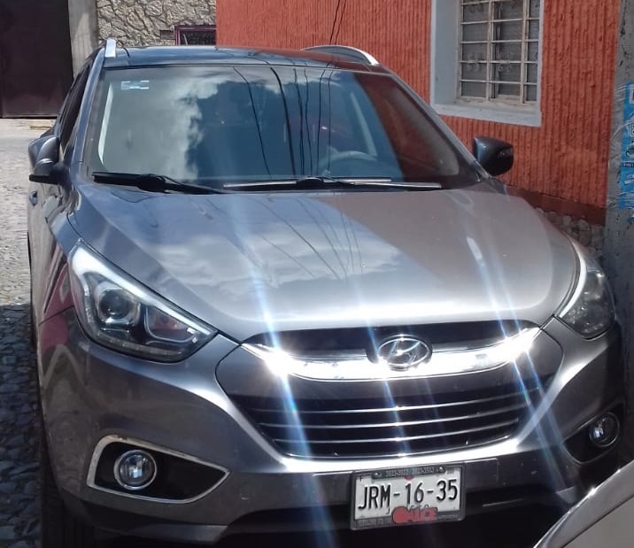 La camioneta fue comprada en un lote de autos. (Cortesía)