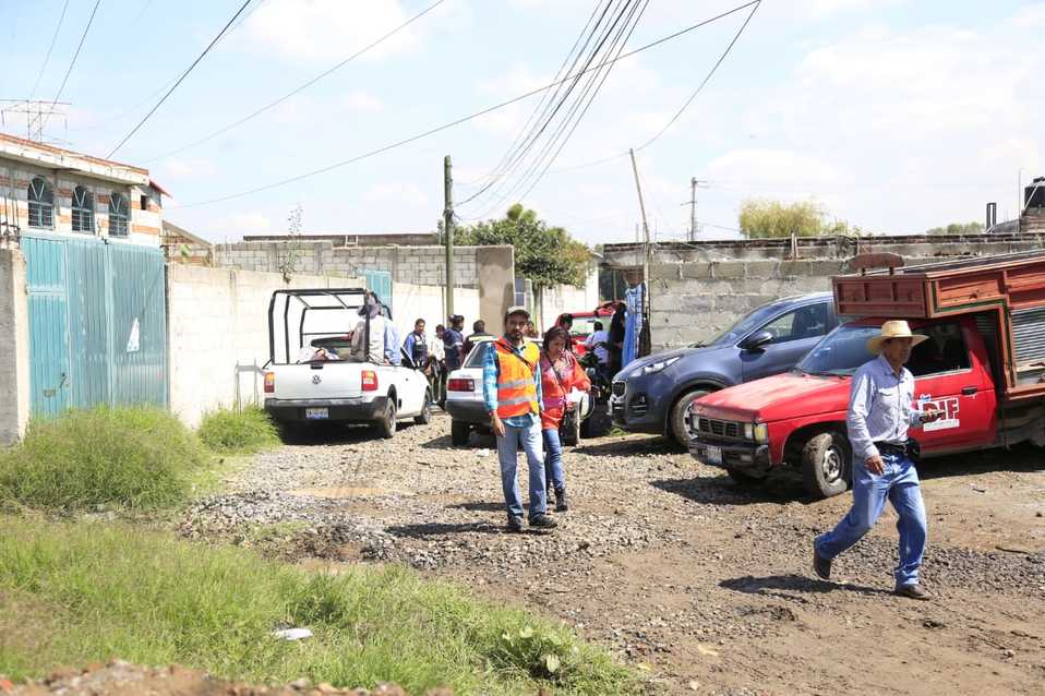 Autoridades atienden inundación en Cuautlancingo (Andrés Lobato)