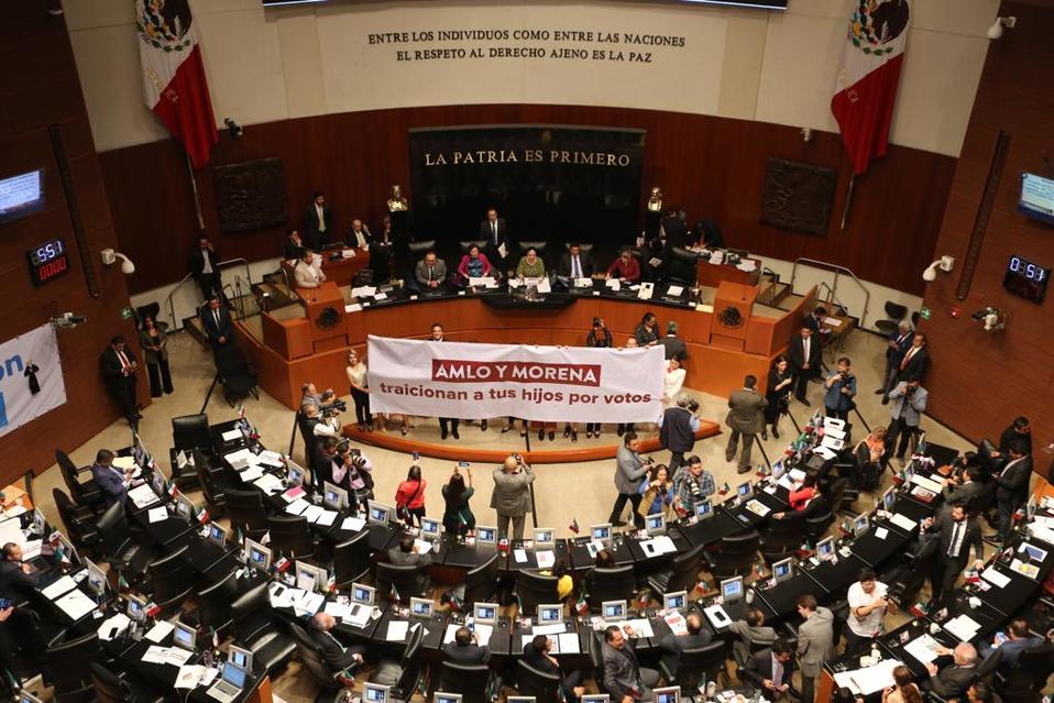 Debate en el pleno del Senado de las leyes educativas (Jorge Carballo)