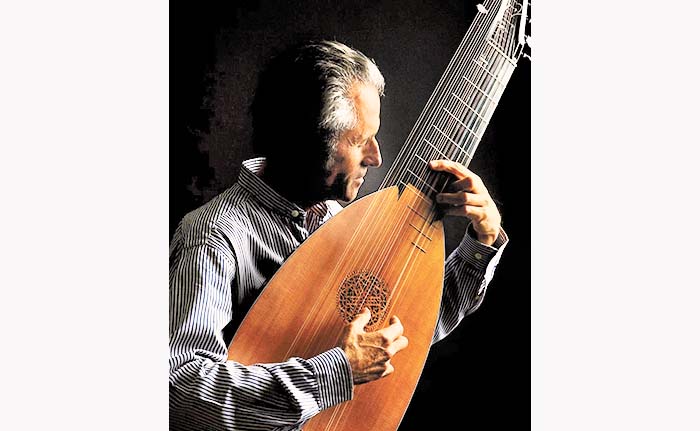 Hopkinson Smith, maestro del laúd.