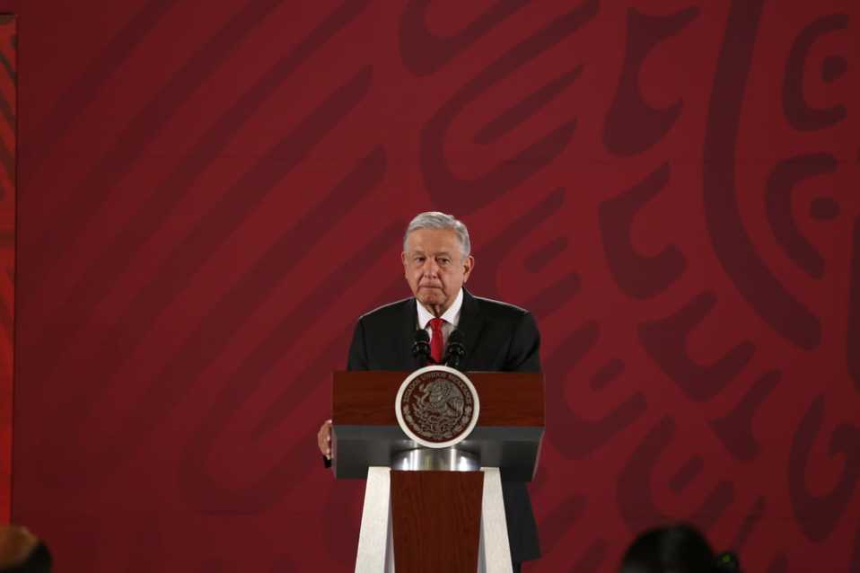 El presidente López Obrador afirmó que los esfuerzos para la construcción del aeropuerto de Santa Lucía continúan. /Octavio Hoyos