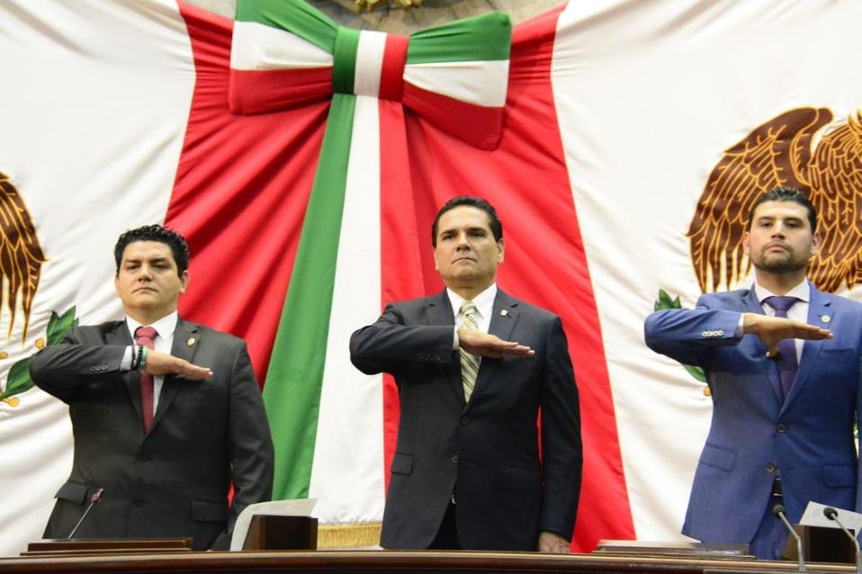 El gobernador señaló que en la circunstancias actuales es importante reflexionar sobre el papel histórico que le corresponde. /Especial