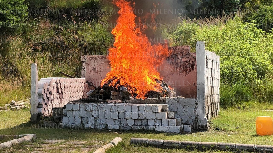 Además de Puebla, otras 20 entidades realizaron este miércoles la destrucción de narcóticos. (Andrés Sánchez)