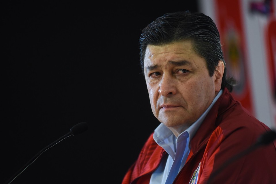 Chivas descarta "amiguismos" en la contratación de Luis Fernando Tena (Imago7)