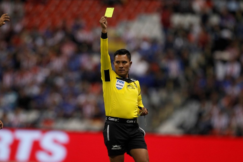 Fernando Guerrero pitará el Clásico Nacional (Imago7)