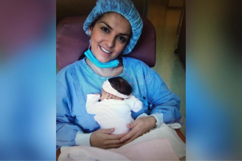 Lidia Ávila compartió por primera vez foto con su bebé que murió hace diez años.