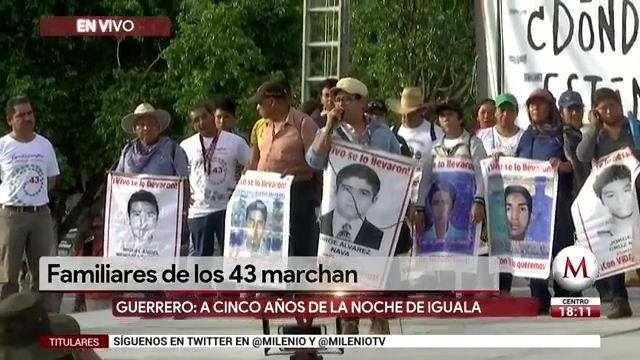 Marchan en Iguala por los 43 normalistas desaparecidos- Grupo Milenio
