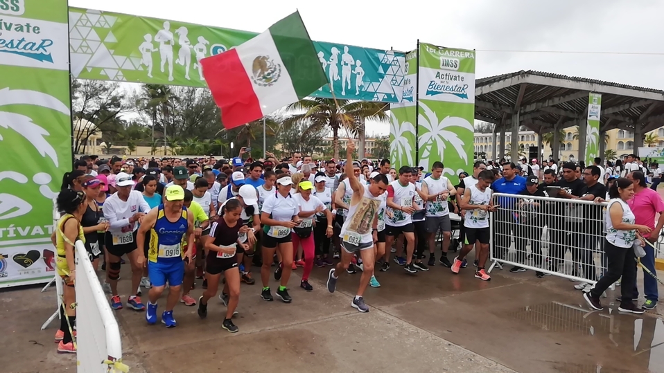 "Actívate por tu Bienestar" carrera convocada a la población por parte del IMSS (Foto/Yazmín Sánchez)