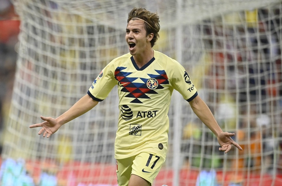 Sebastián Córdova marcó doblete en la victoria del América (Imago7)