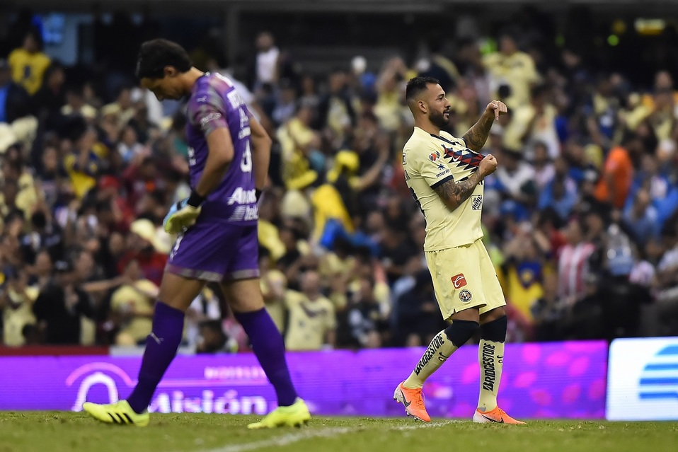 'Toño' Rodríguez en lamento tras anotación de Aguilera (Imago7)