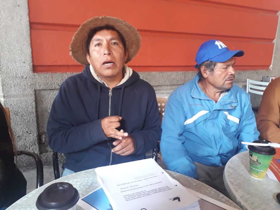"Pero la autoridad prioriza a la empresa privada", lamentó Miguel López. (Rafael González)