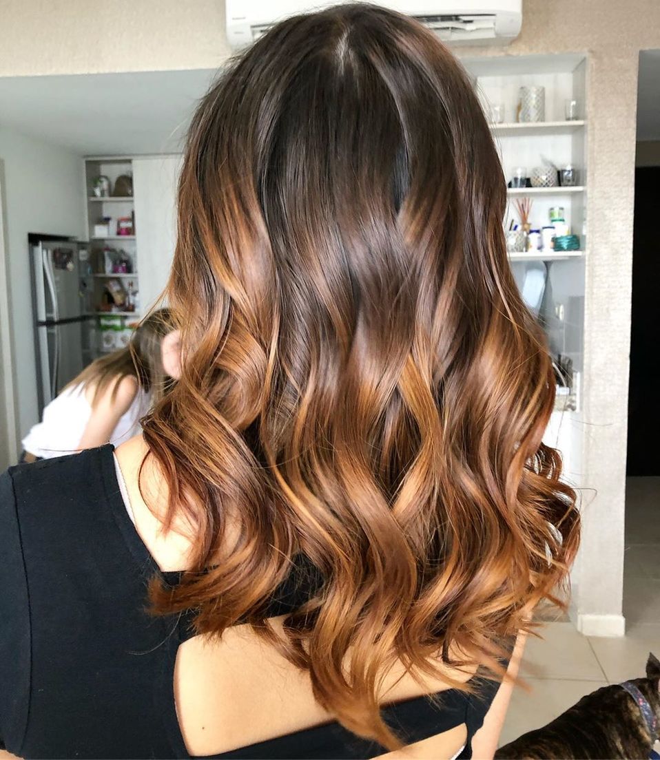 Cabello ondulado. (tbsalonmx)