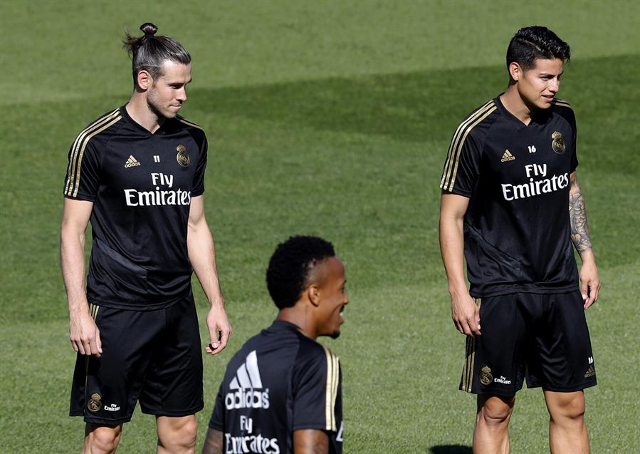 Gareth Bale y James Rodríguez, descartados con el Real Madrid para el partido de Champions League (EFE)