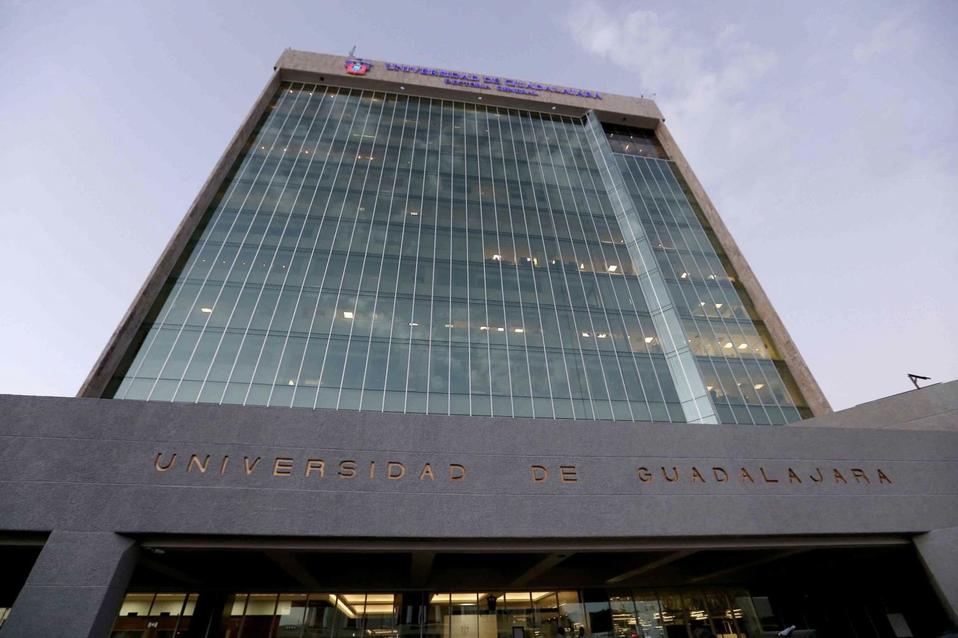UdeG amplía suspensión de clases por  'Narda' (Especial)
