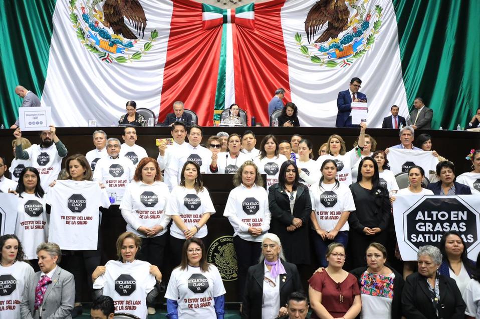 Diputados aprueban etiquetado frontal en alimentos chatarra/Especial.