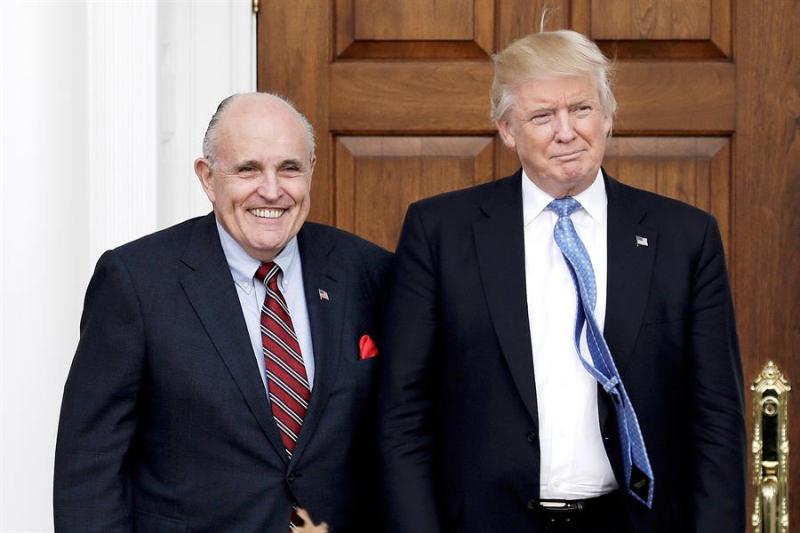 Rudolph  Giuliani y Donald Trump en Nueva York en 2016. (EFE)