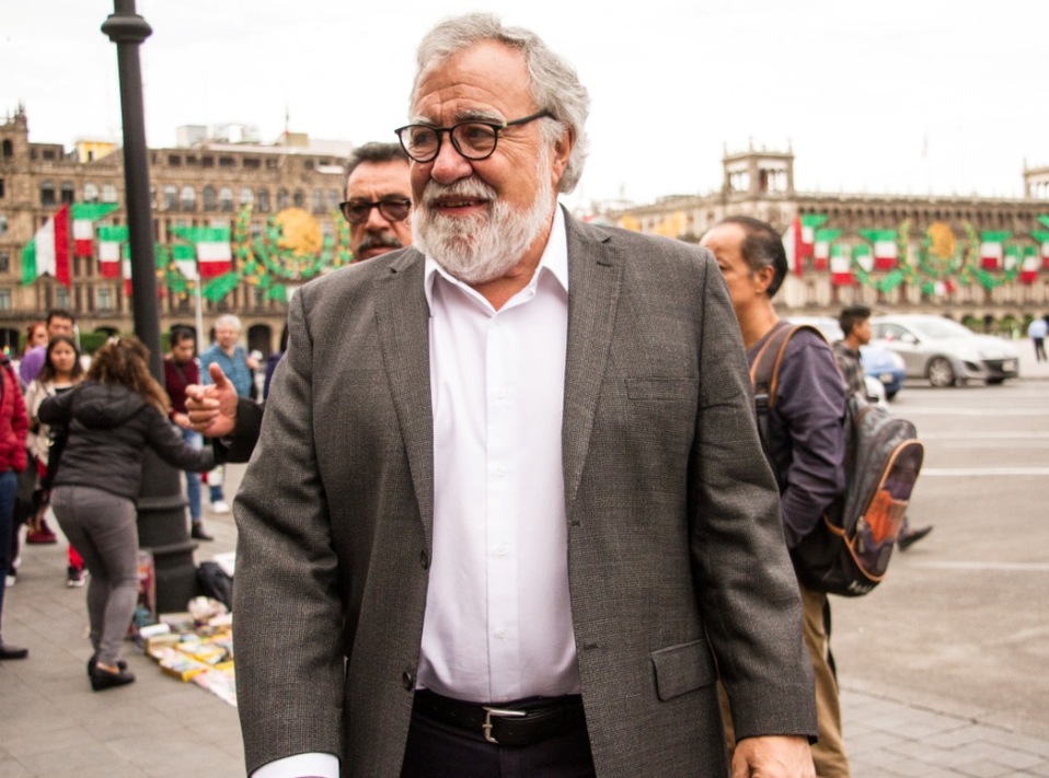 Alejandro Encinas, subsecretario de Segob, en la plancha del Zócalo capitalino (Cuartoscuro / Archivo)