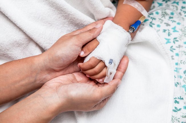 Leucemias y linfomas, principales tipos de cáncer infantil/Especial.