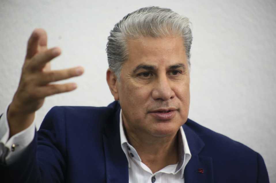 De visita en Puebla donde se reunirá con dirigentes de base, acusó a Polevnsky de velar por sus intereses