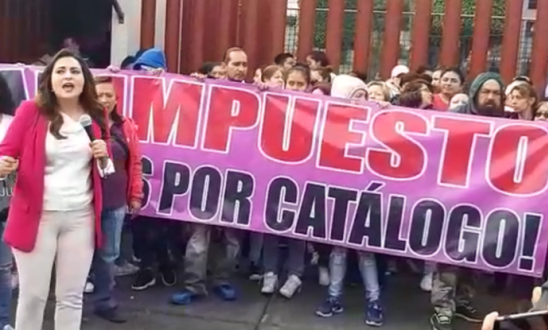 Los inconformes dicen que afectará a un sector de la población más pobre.