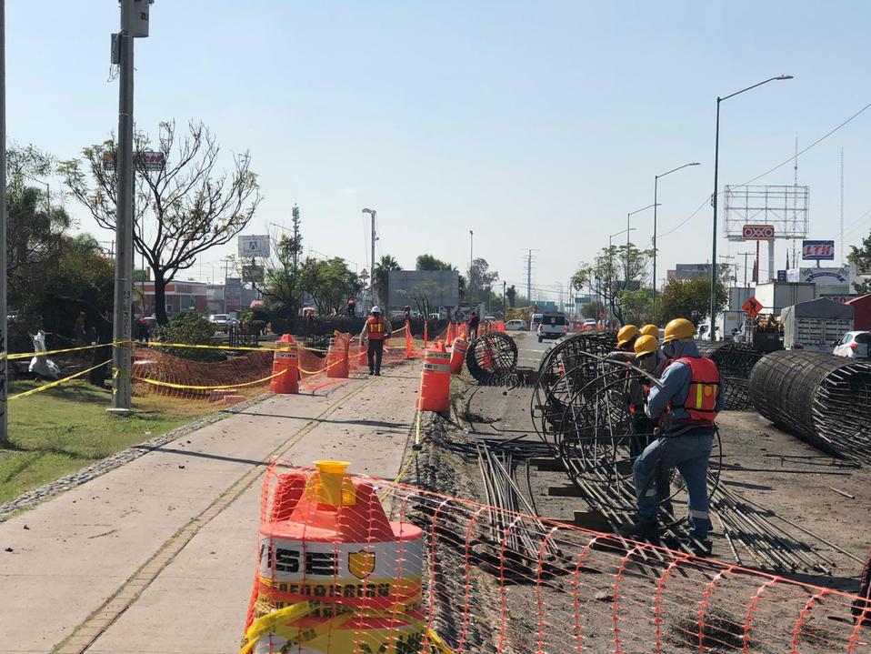 La construcción del puente Téllez Cruces podría terminarse incluso antes de los 10 meses previstos. (Renata Quintanar)