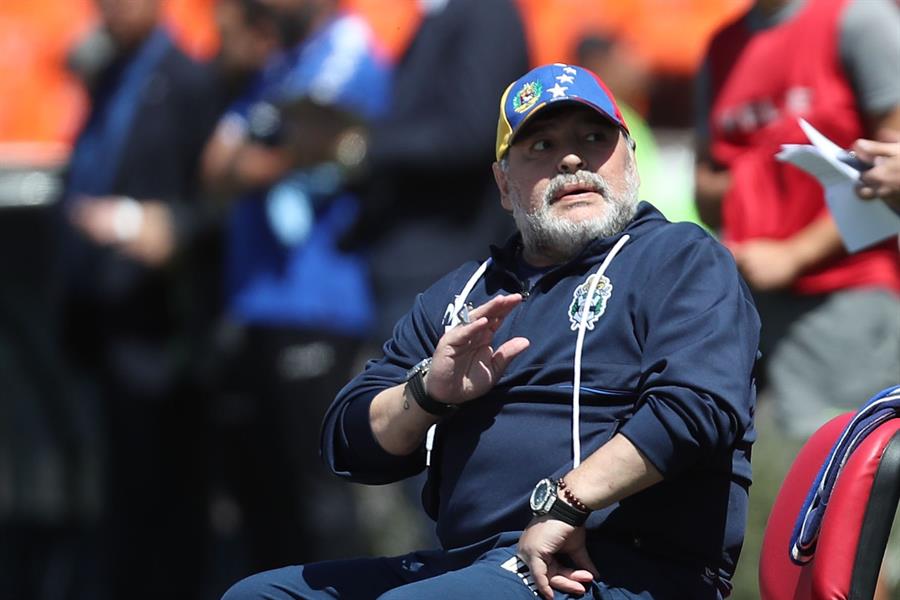 Diego Maradona, director técnico del Gimnasia y Esgrima La Plata (EFE)