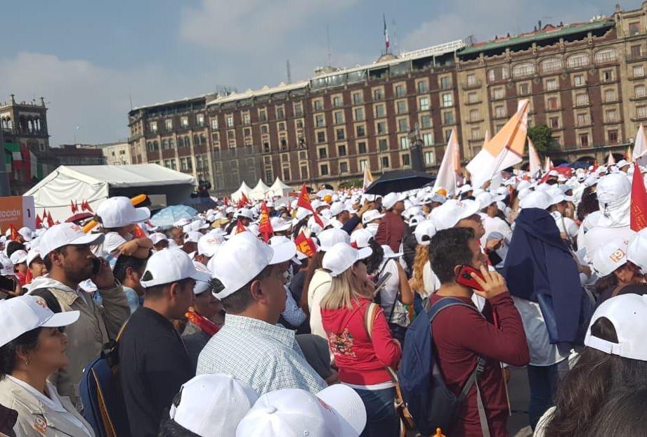 Integrantes del SNTE se reúnen en el Zócalo de CdMx. | Jorge Becerril